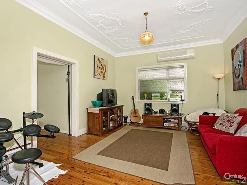 27 Clarke Street, Earlwood NSW 2206