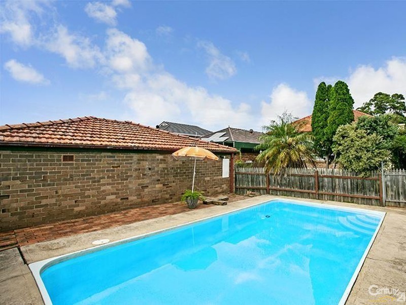 27 Clarke Street, Earlwood NSW 2206