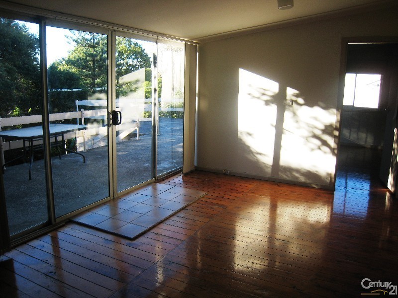 8 Trewilga Street, Earlwood NSW 2206