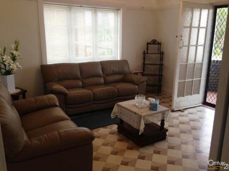 12 Fricourt Avenue, Earlwood NSW 2206