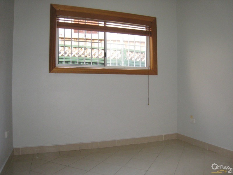 9 Fernbank Street, Marrickville NSW 2204