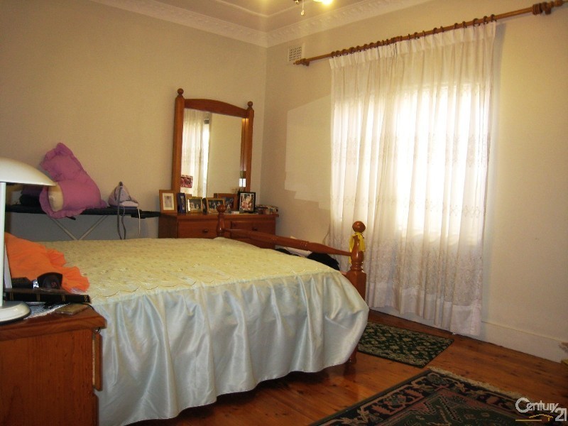 482 Homer Street, Earlwood NSW 2206