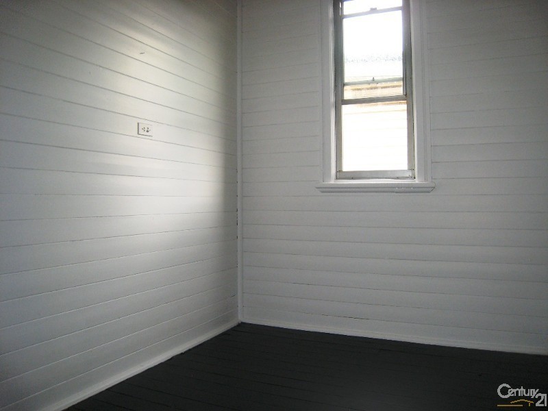 27 Caroline Street, Earlwood NSW 2206