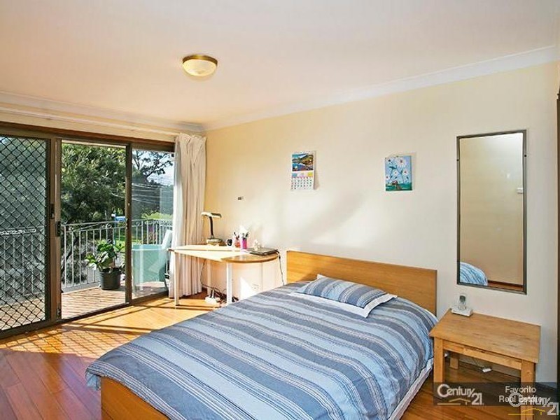 1/8 Flinders Road, Earlwood NSW 2206