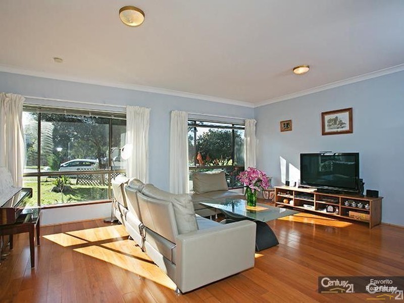 1/8 Flinders Road, Earlwood NSW 2206