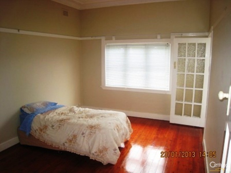 11 Downey Street, Bexley NSW 2207