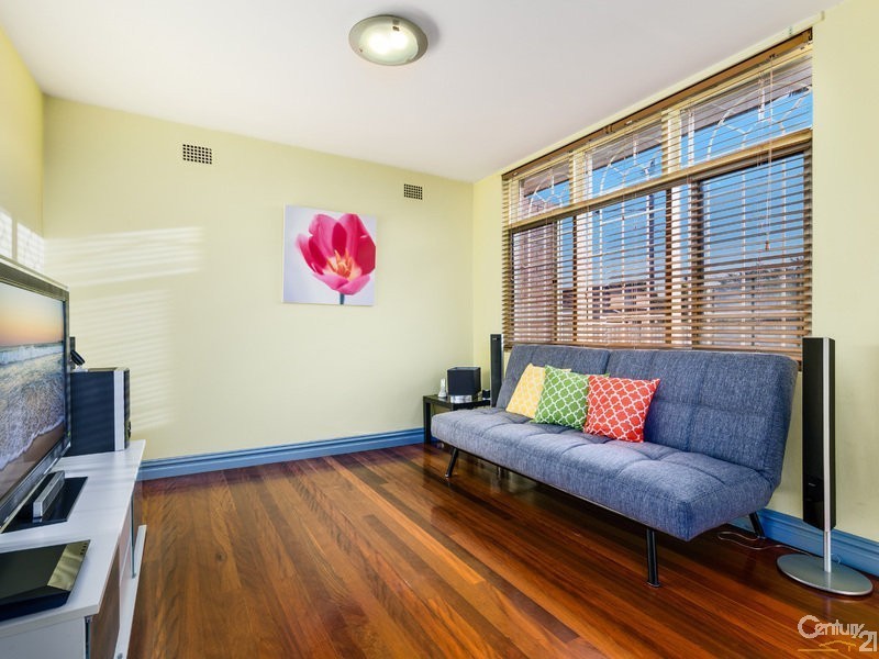 25 Woolcott Street, Earlwood NSW 2206