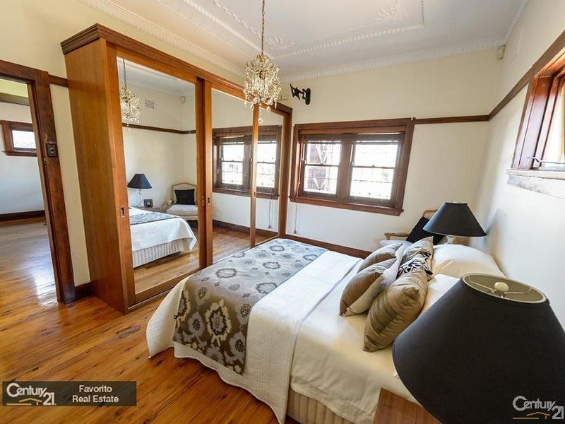 25 Wolli Avenue, Earlwood NSW 2206