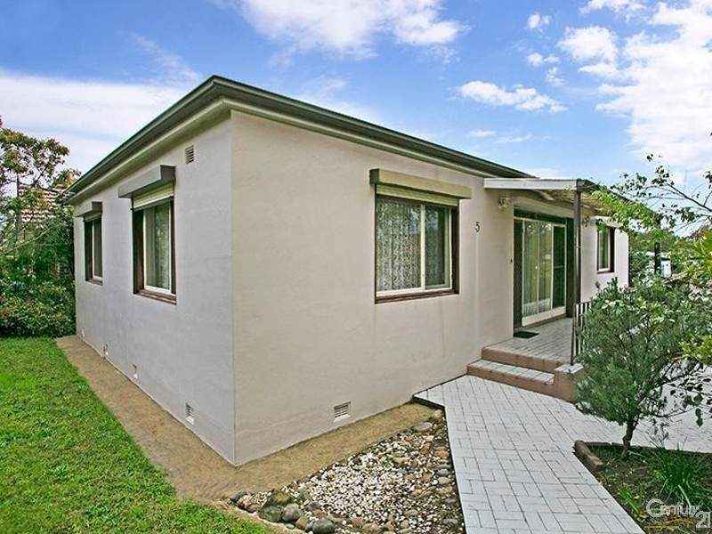 5 Carboona Avenue, Earlwood NSW 2206