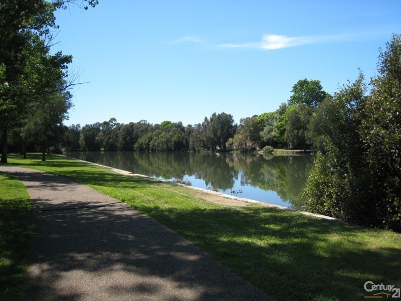 5 Carboona Avenue, Earlwood NSW 2206