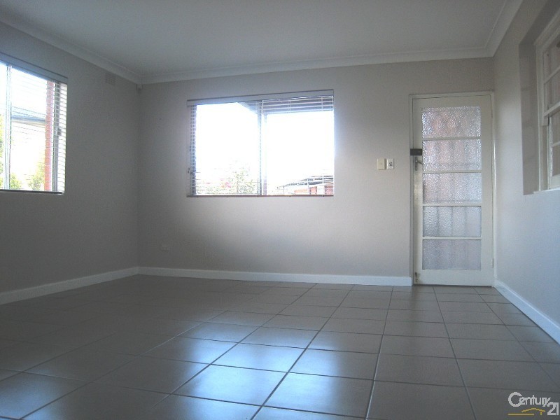 1 Chalford Avenue, Canterbury NSW 2193