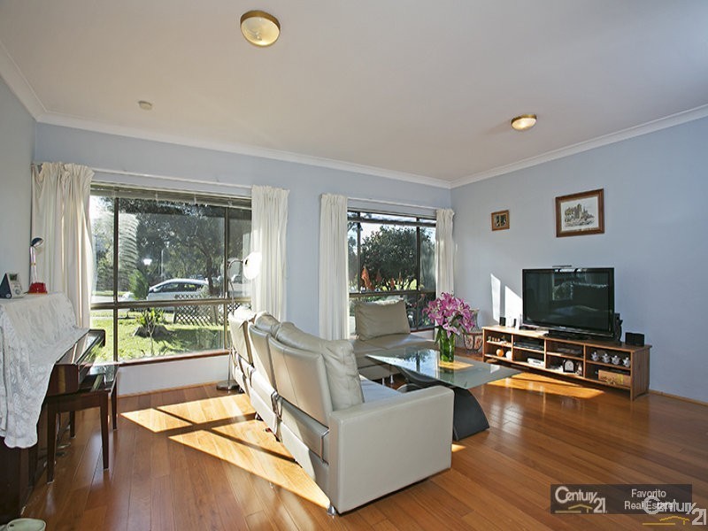 1/8 Flinders Road, Earlwood NSW 2206