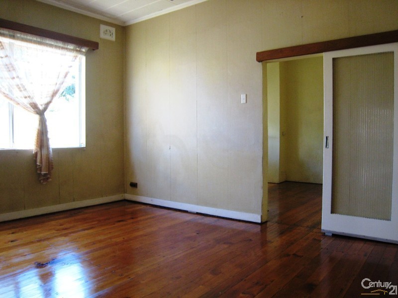 2 Ward Avenue, Canterbury NSW 2193