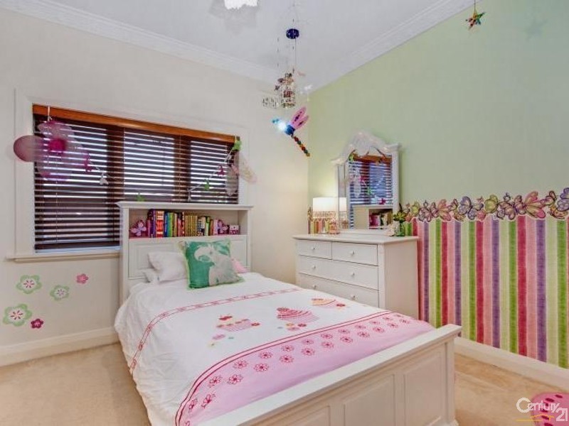 2 Bennett Avenue, Roselands NSW 2196