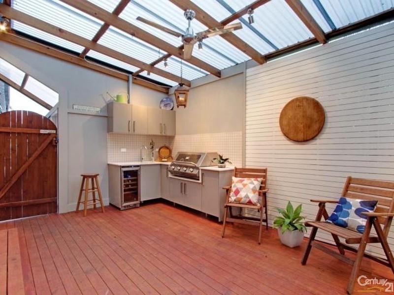 2 Bennett Avenue, Roselands NSW 2196