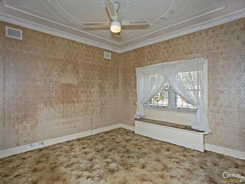 1 Page Street, Canterbury NSW 2193