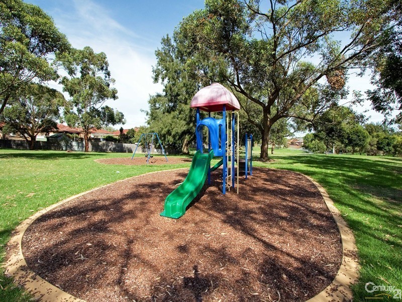 1 Page Street, Canterbury NSW 2193