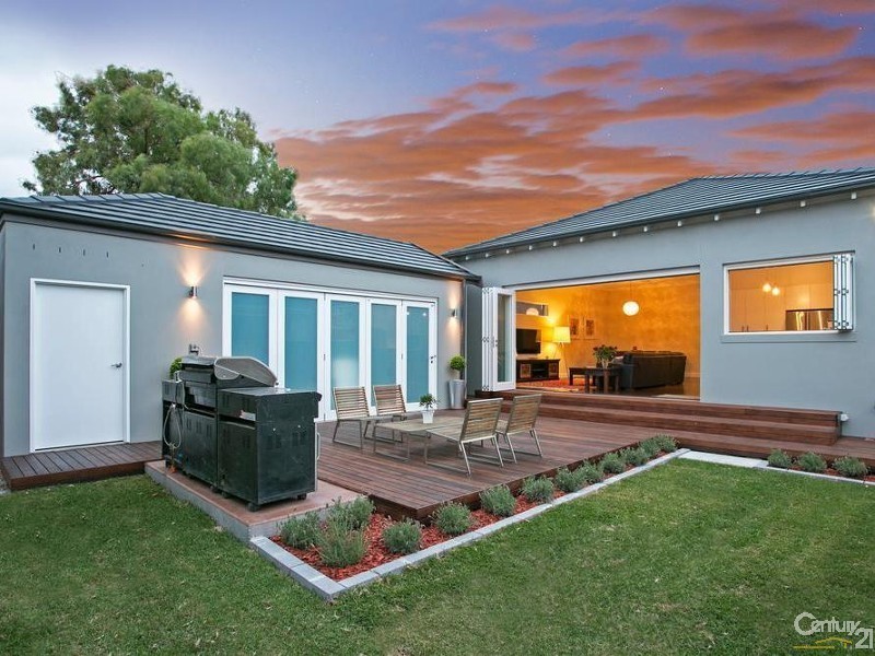 9 Shaw Avenue, Earlwood NSW 2206