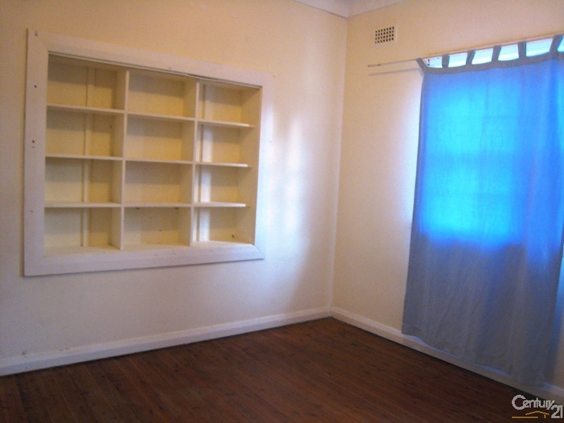 65 Prince Edward Avenue, Earlwood NSW 2206