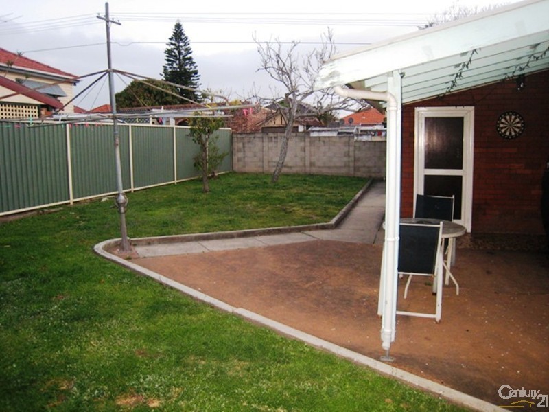 132 Woolcott Street, Earlwood NSW 2206