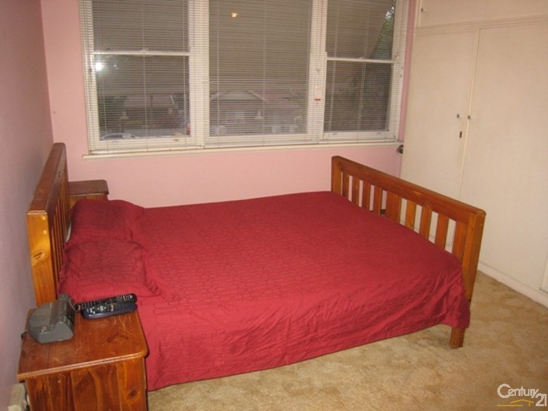 132 Woolcott Street, Earlwood NSW 2206