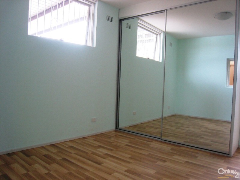 2/14 Hartill-Law Avenue, Bardwell Park NSW 2207