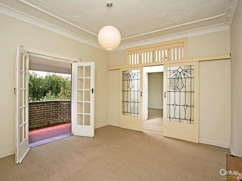 6 Vimy Street, Earlwood NSW 2206