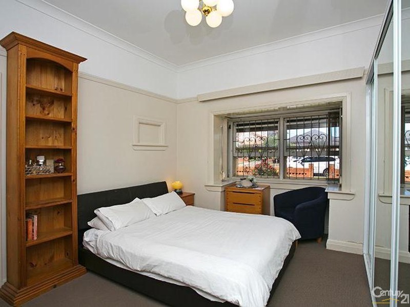 19 Coney Road, Earlwood NSW 2206