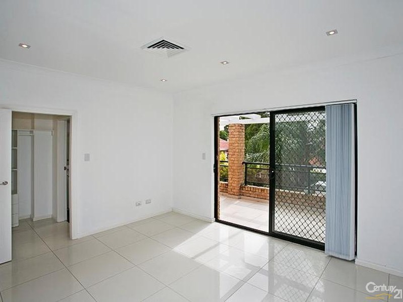 36a  Dreadnought Street, Roselands NSW 2196