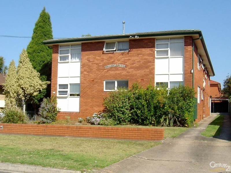 5/10 Dunkirk Avenue, Kingsgrove NSW 2208