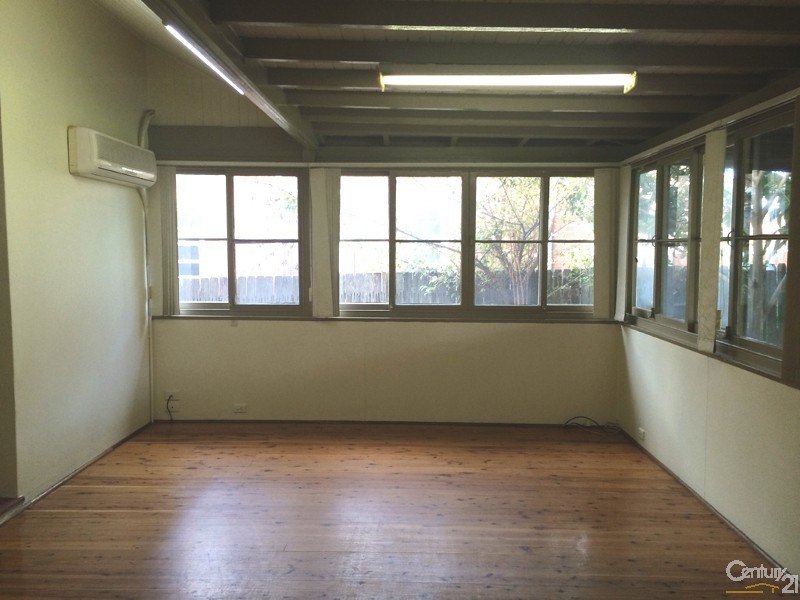 10 Fletcher Street, Campsie NSW 2194