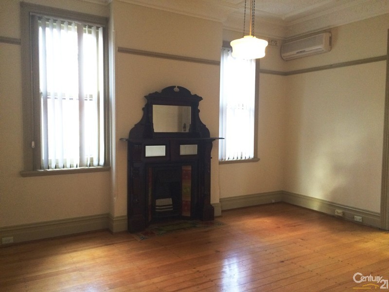 10 Fletcher Street, Campsie NSW 2194