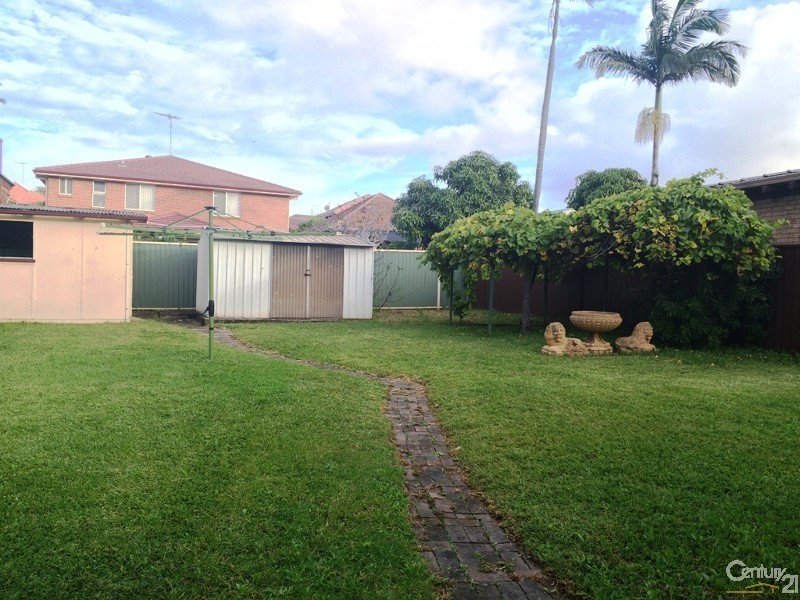 10 Fletcher Street, Campsie NSW 2194