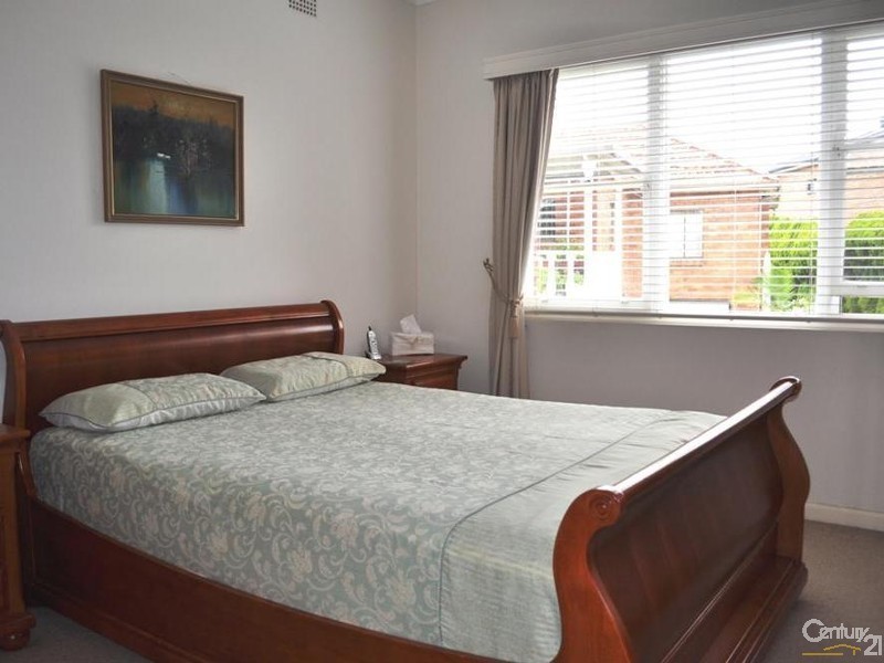 23A Schofield Avenue, Earlwood NSW 2206