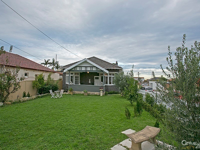 20 Cameron Avenue, Earlwood NSW 2206