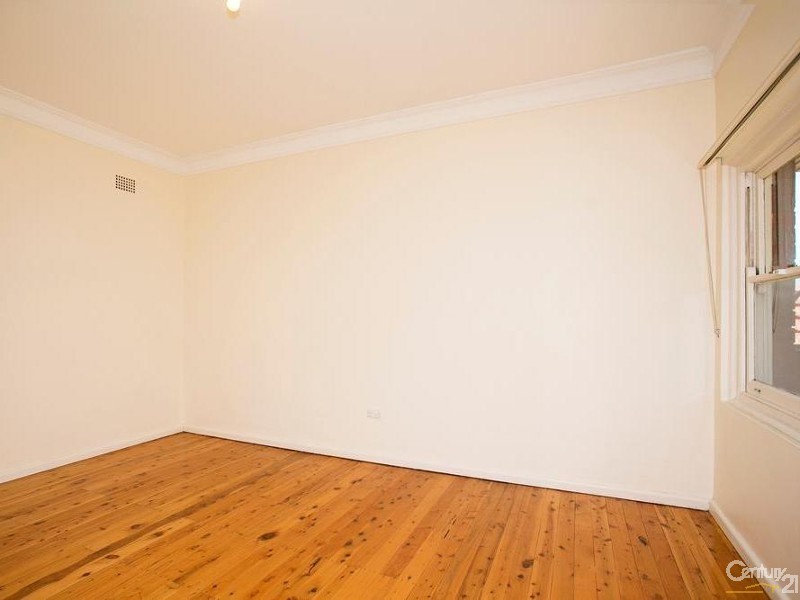 12 Miller Street, Kingsgrove NSW 2208