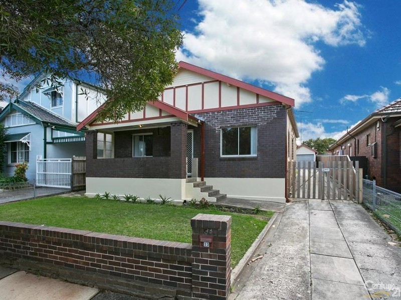 33 Forrest Avenue, Earlwood NSW 2206