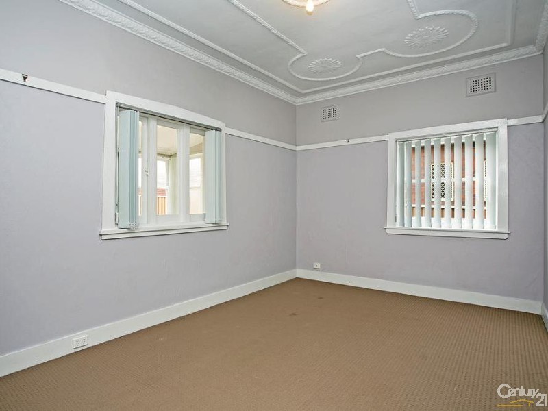 33 Forrest Avenue, Earlwood NSW 2206