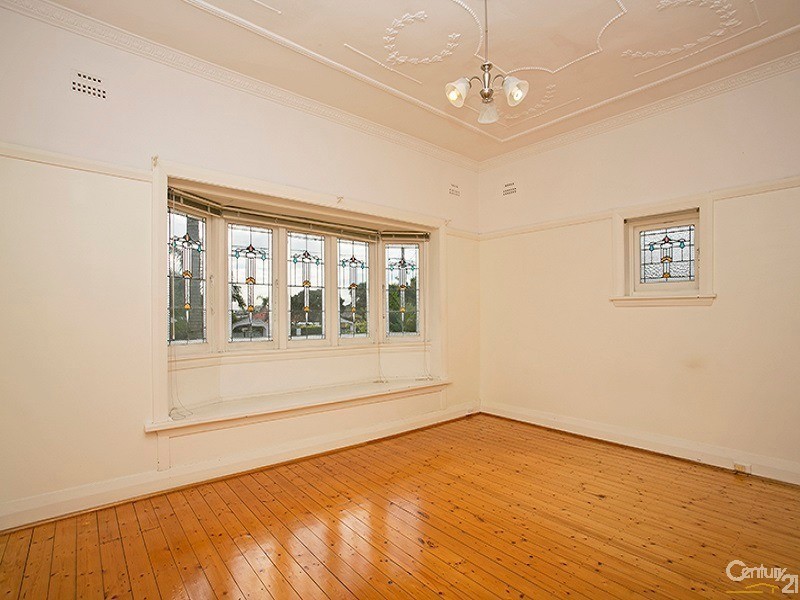 12 Fricourt Avenue, Earlwood NSW 2206