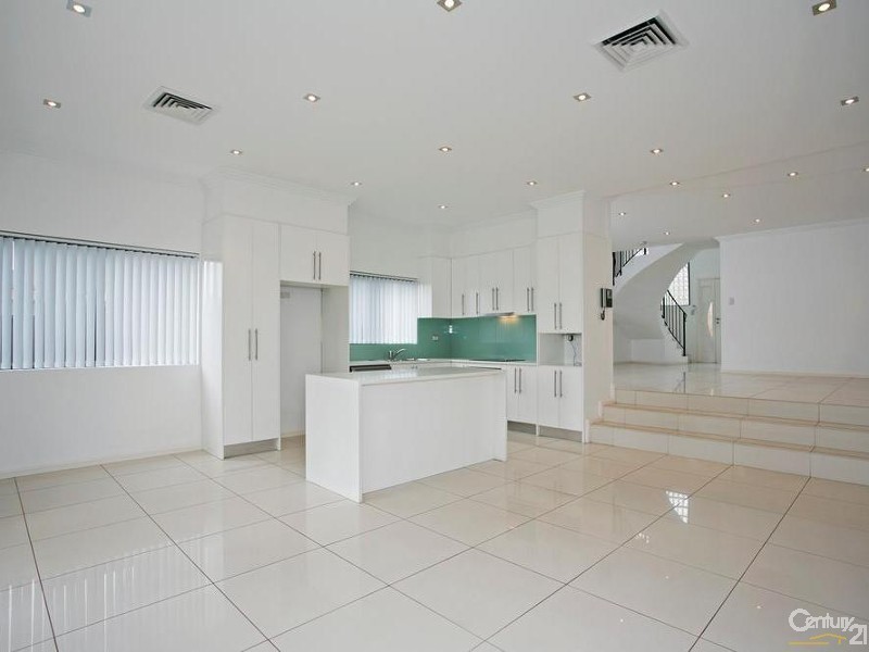 36A Dreadnought Street, Roselands NSW 2196