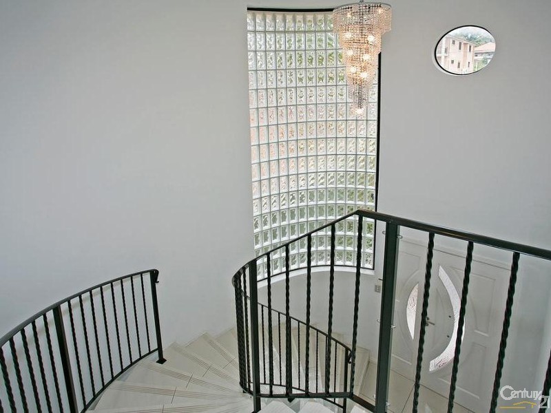 36A Dreadnought Street, Roselands NSW 2196