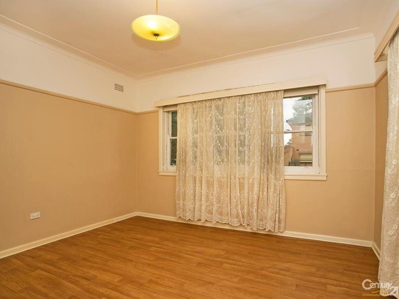 294 William Street, Earlwood NSW 2206