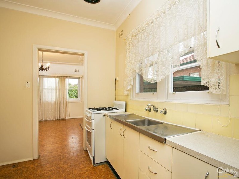 294 William Street, Earlwood NSW 2206