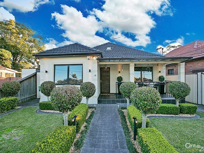 15 Alfred Street, Clemton Park NSW 2206