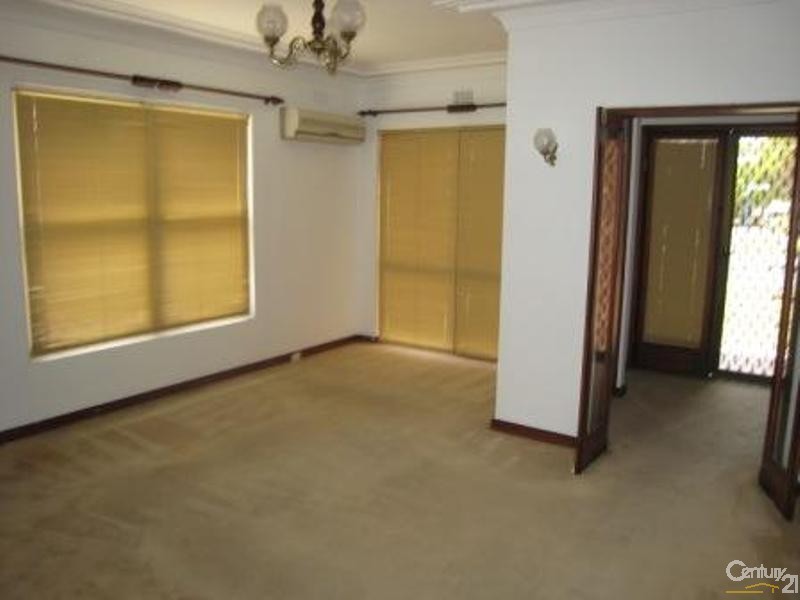 31 Ferrier Parade, Clemton Park NSW 2206