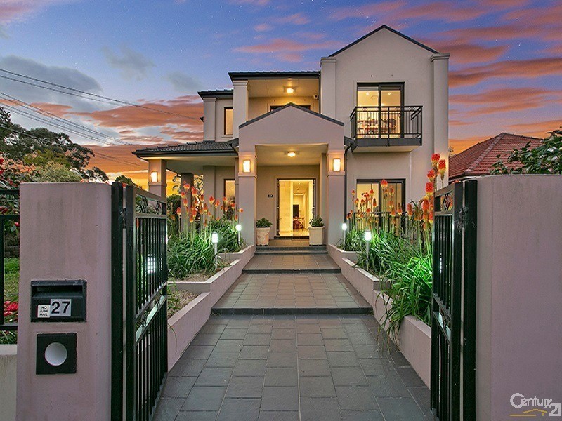 27  Flers Avenue, Earlwood NSW 2206