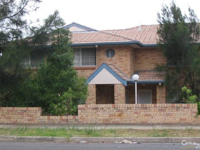 13/121 Riverview Road, Earlwood NSW 2206