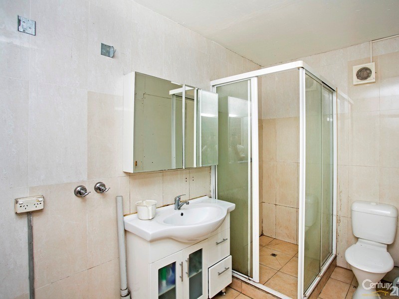 2/34 Forrest Avenue, Earlwood NSW 2206