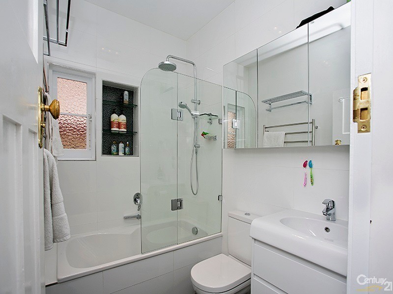 541 Homer Street, Earlwood NSW 2206