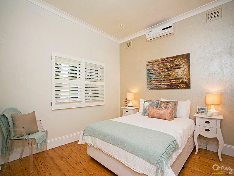 9 Pheasant Street, Canterbury NSW 2193